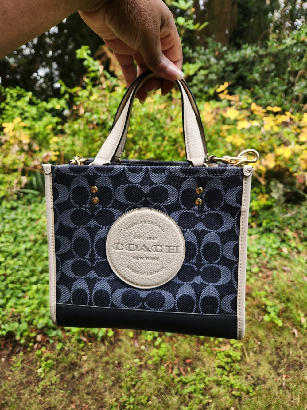 Coach Dempsey 22 Signature Canvas Tote in Navy with Cream Trim